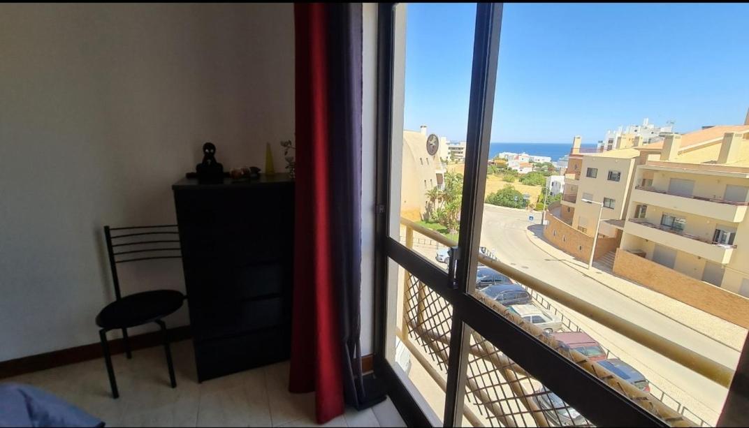 Apartmento Praia Da Dona Ana Lagos Eksteriør billede