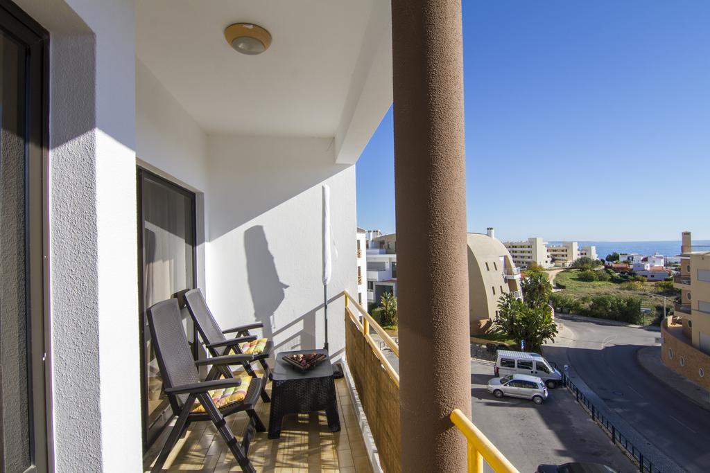 Apartmento Praia Da Dona Ana Lagos Værelse billede